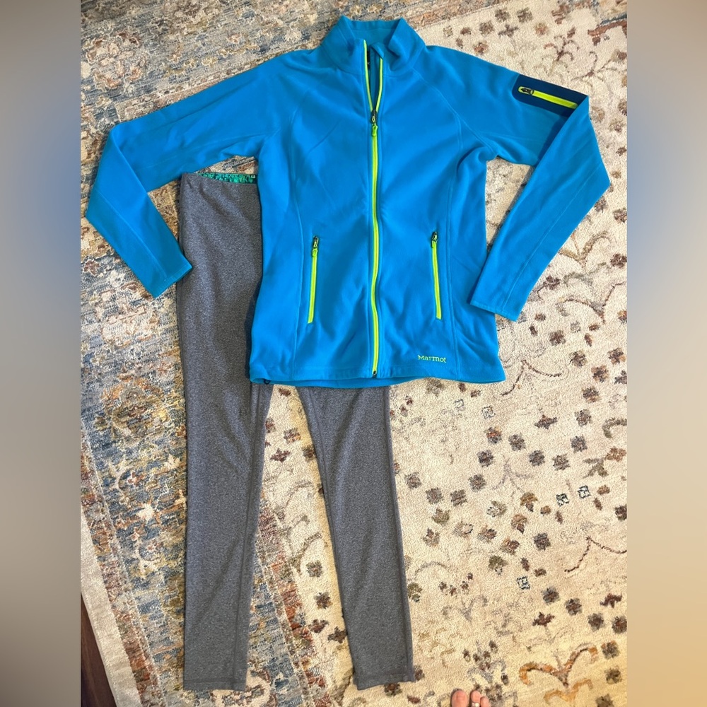 Women’s Marmot Leggings and Jacket Set